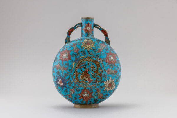 A cloisonné enamel moonflask ‘Bianhu’ (Ming dynasty, 16th/17th century)